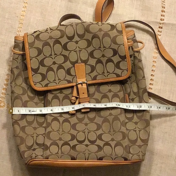 Coach backpack - Picture 2 of 7